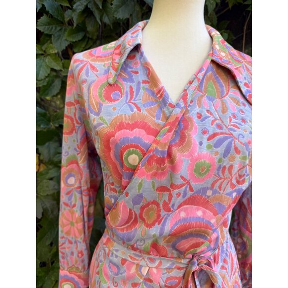 70s Rainbow Floral Psychedelic Tunic Wrap Dress Dagger Collar Volup - Picture 2 of 13